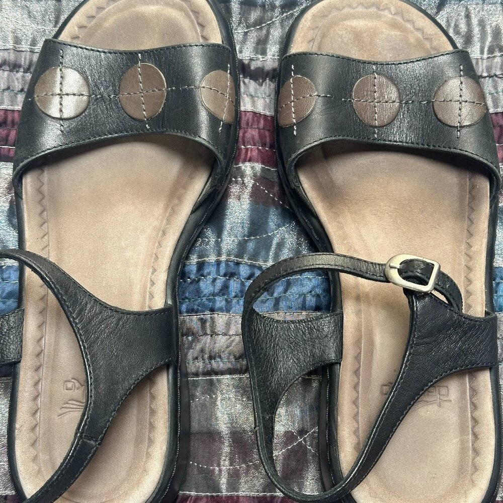 Dansco women's open toe leather sandals Size EU 37 Made in Portugal